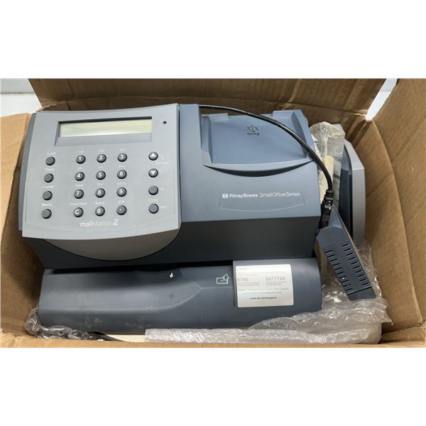 Pitney Bowes #K700 Mailstation w/Scale & PB Communication Device