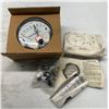 Image 2 : Lot of (2) Dwyer Instruments Pressure Gages
