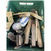 Image 7 : LOT OF 3 TOTES OF BRUSHES STARPS AND SHOP LIQUIDS