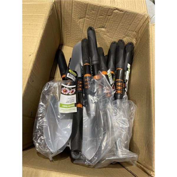 BOX OF NEW GARDENING TROWELS