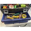Image 3 : TOOL BOX WITH ASSORTED HAND TOOLS
