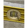 Image 2 : 78 INCH LEVEL