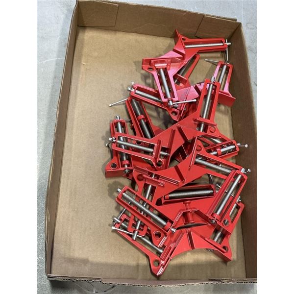 10 CORNER CLAMPS