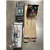 Image 1 : TWO LIVE ANIMAL TRAPS AND BAG OF RABBIT FOOD WITH SNAP TRAP AND MOLE TRAP