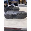 Image 4 : WORKLOAD SIZE 12 STEEL TOED WORK SHOES SHOCK ABSORBING, OIL RESISTANT CARBONITE RUBBER