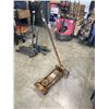 Image 2 : HYDRAULIC FLOOR TROLLEY JACK