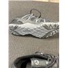 Image 4 : AS NEW WOMENS MIRRELL SIZE 9 SHOES