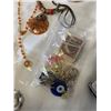 Image 4 : LOT OF ASSORTED JEWELRY, NECKLACES, RINGS ETC