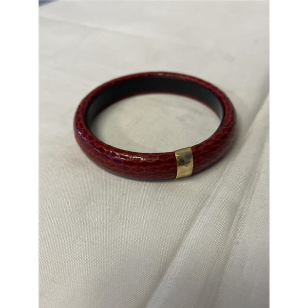 SNAKESKIN LEATHER W/ WOOD ENFORCED AND GOLD BAND BANGLE