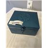 Image 1 : BLUE METAL BOX WITH ASSORTED COINS