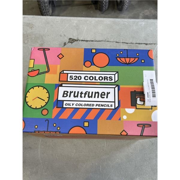 NEW 520PC OILY COLORED PENCILS