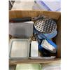 Image 3 : LOT OF FOOD SAVER CONTAINERS, CHEESE GRATER, ETC