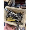 Image 3 : LARGE LOT OF ASSORTED CUTLERY, KNIVES ETC