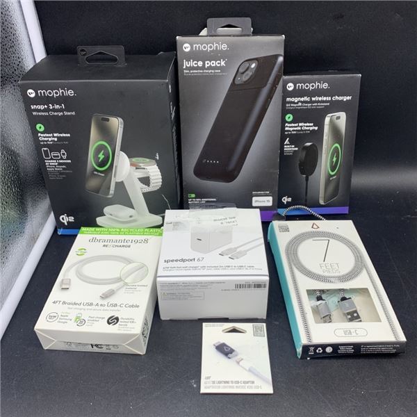 MOPHIE CHARGING STAND WITH JUICE PACK WIRELESS CHARGER AND CHARGING ACCESSORIES