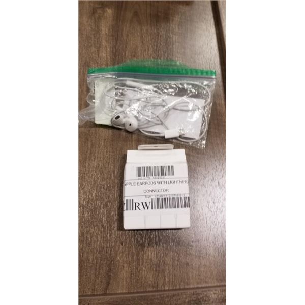 2 PAIRS APPLE EARPODS - TESTED WORKING