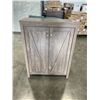 Image 1 : 2 DOOR STORAGE CABINET
