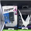 Image 3 : ENERGIZER SMARTPHONE CHARGER WITH ENERGIZER POWER BANK AND IPHONE CASES RETAIL $150