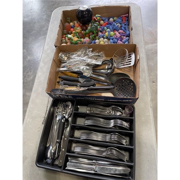 3 TRAYS OF CUTLERY, UTENSILS AND BOUNCEY BALLS, COLLECTIBLE TOYS ETC