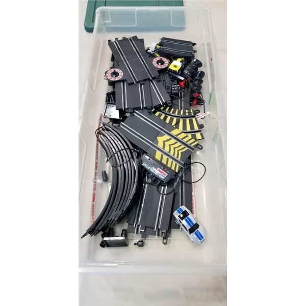 SLOT CAR TRACK SET