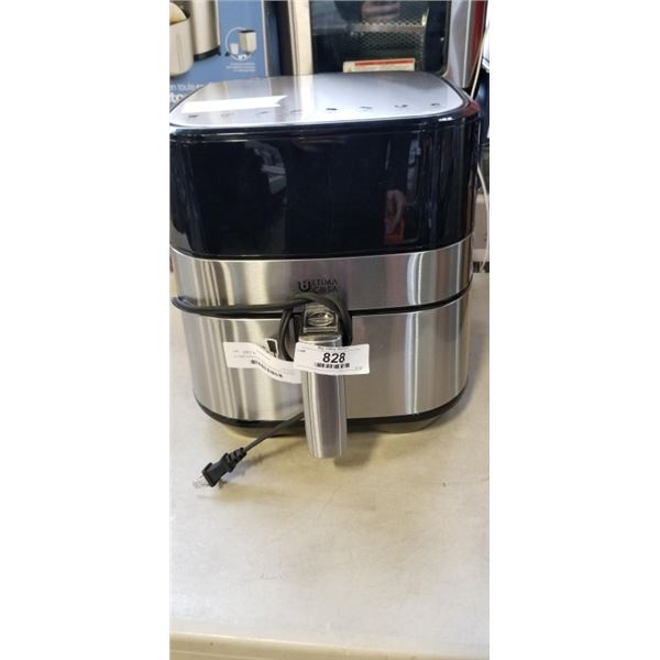 AS NEW  ULTIMA COSA 5.2QT DIGITAL AIR FRYER - TESTED WORKING, RETAIL $229