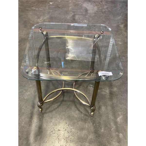 BRASS ENDTABLE WITH GLASS TABLE TOP