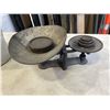 Image 2 : ANTIQUE SCALE WITH WEIGHTS AND AND CROCK