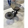 Image 3 : ANTIQUE SCALE WITH WEIGHTS AND AND CROCK