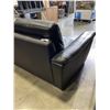 Image 5 : BLACK LEATHER MODERN SOFA