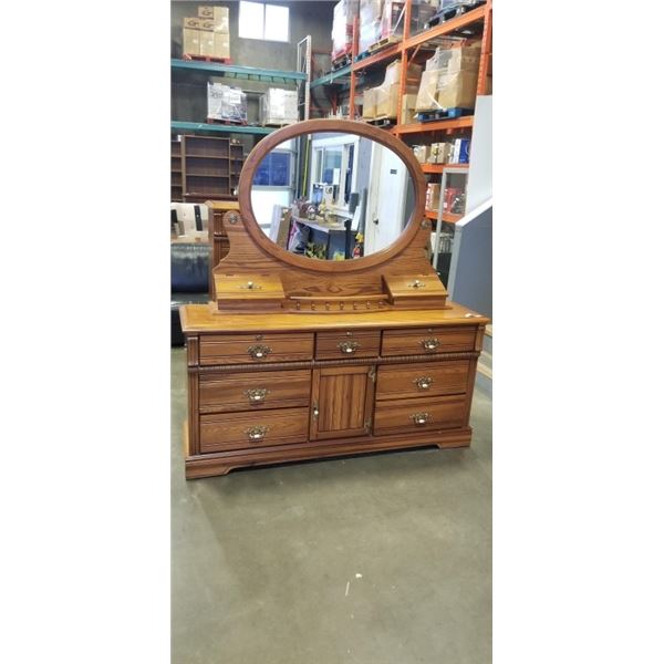 LEA FURNITURE OAK DRESSER W/ GALLERY MIRROR