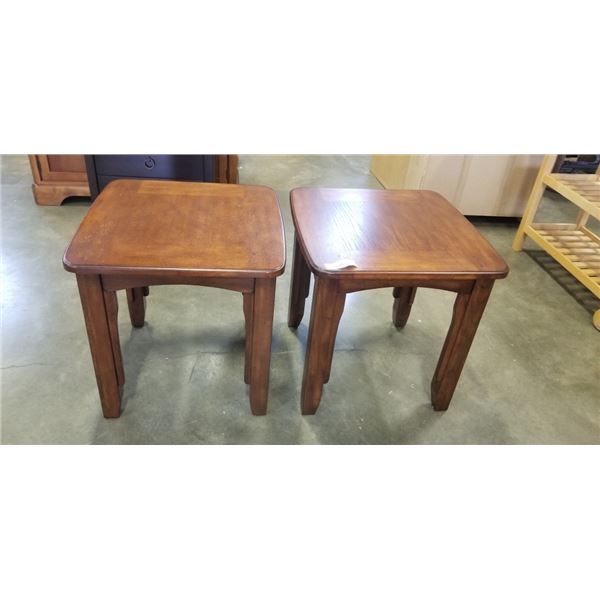 PAIR OF SIDE TABLES