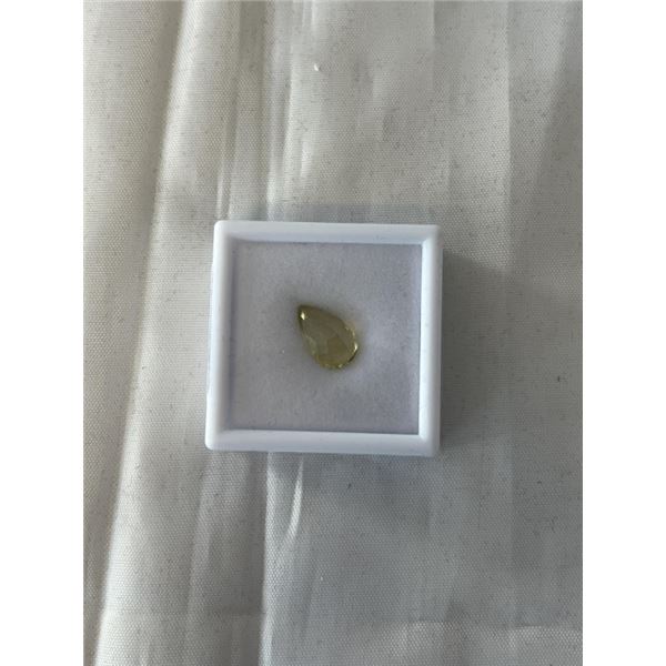 4.1CT NATURAL LEMON QUARTZ, PEAR CUT, 8.9*13.9MM