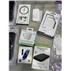 Image 3 : NEW SAMSUNG GALAXY 24/25 CASES UNIVERSAL REMOTE AND MORE