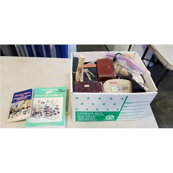 BOX OF VINTAGE ELECTRIC RAZERS