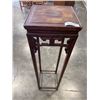 Image 1 : EASTERN PLANTER STAND