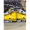 Image 4 : 2 NEW PAIRS OF EASTON DIAMOND LO WFII BASEBALL CLEATS SIZE WOMENS 9 / MENS 8 BLACK