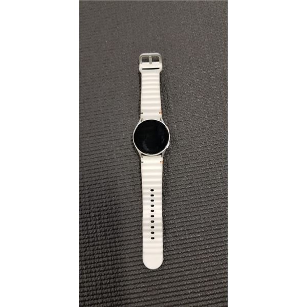 SAMSUNG GALAXY WATCH7 40MM BLUETOOTH SMARTWATCH - TESTED WORKING, RETAIL $349