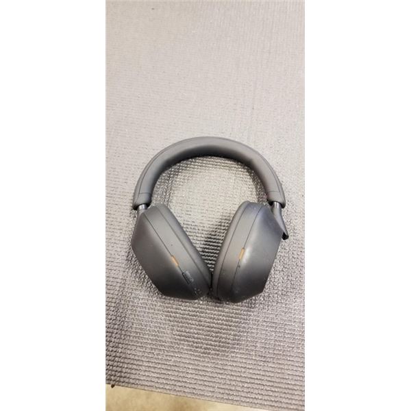 SONY WH1000XM5 PREMIUM ACTIVE NOISE CANCELLING OVER EAR BLUETOOTH HEADPHONES - TESTED WORKING, RETAI