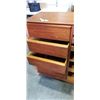 Image 3 : MCM 5 DRAWER LOCKING DRESSER WITH KEY EXCELLENT CONDITION