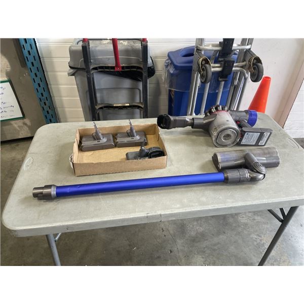 DYSON V7 VACUUM - W/ EXTRA BATTERIES
