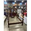 Image 1 : LEXTINGTON FURNITURE QUEEN SIZE POSTER BEDFRAME
