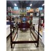 Image 6 : LEXTINGTON FURNITURE QUEEN SIZE POSTER BEDFRAME
