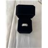 Image 1 : NEW PLATINUM PLATED 1.0CT SIMULATED DIAMOND (CZ) MANS RING, RESIZEABLE