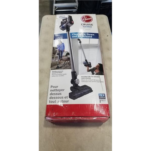 NEW HOOVER CORDLESS VACUUM W/ ATTACHMENTS - MISSING BATTERY