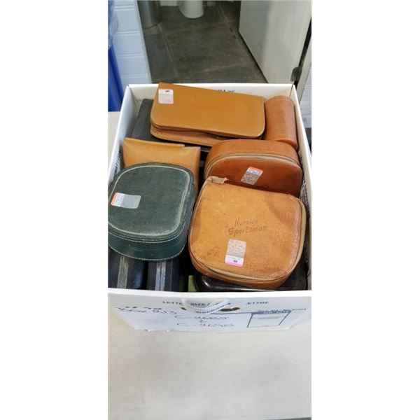 BOX OF VINTAGE ELECTRIC RAZERS