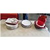 Image 1 : ASSORTED HOUSEHOLD AND KITCHEN ITEMS, INCLUDING VINTAGE PYREX DISHES