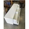 Image 3 : WHITE 9 DRAWER DRESSER