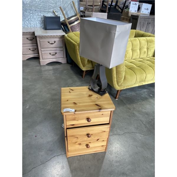PINE 3 DRAWER ENDTABLE AND TABLE LAMP