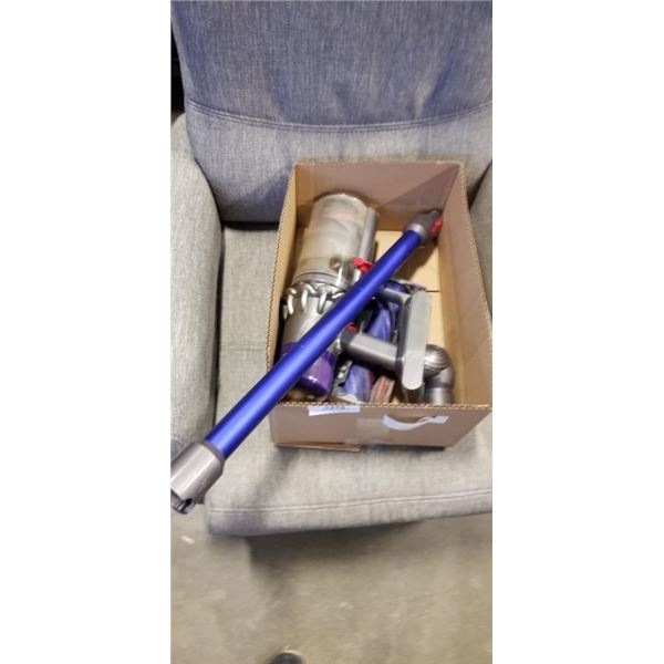 DYSON V11 CORDLESS STICK VACUUM - TESTED WORKING, RETAIL $749