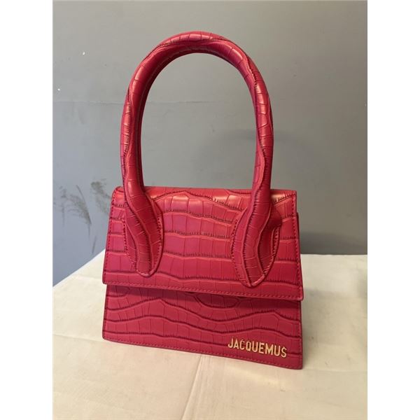 JACQUEMUS PINK HANDBAG - UNAUTHENTIC