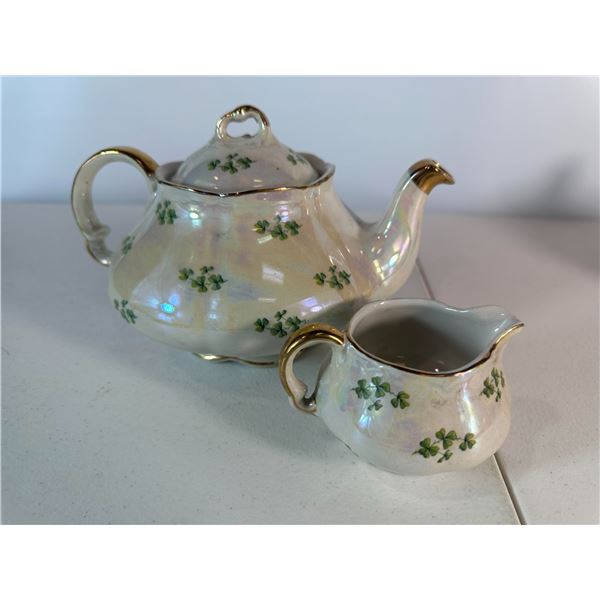 Deanta Shamrock Lustre Teapot & Creamer – 2 Pieces